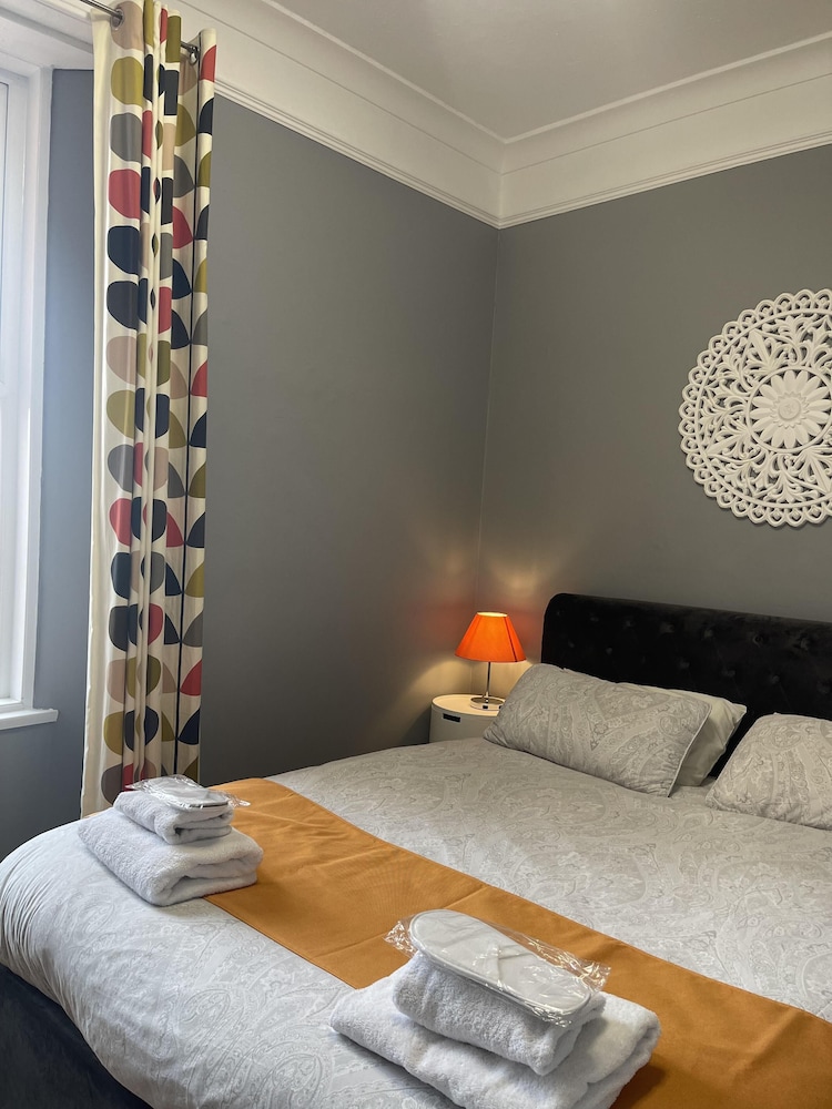 Westbank Hotel - Guest House 10/50