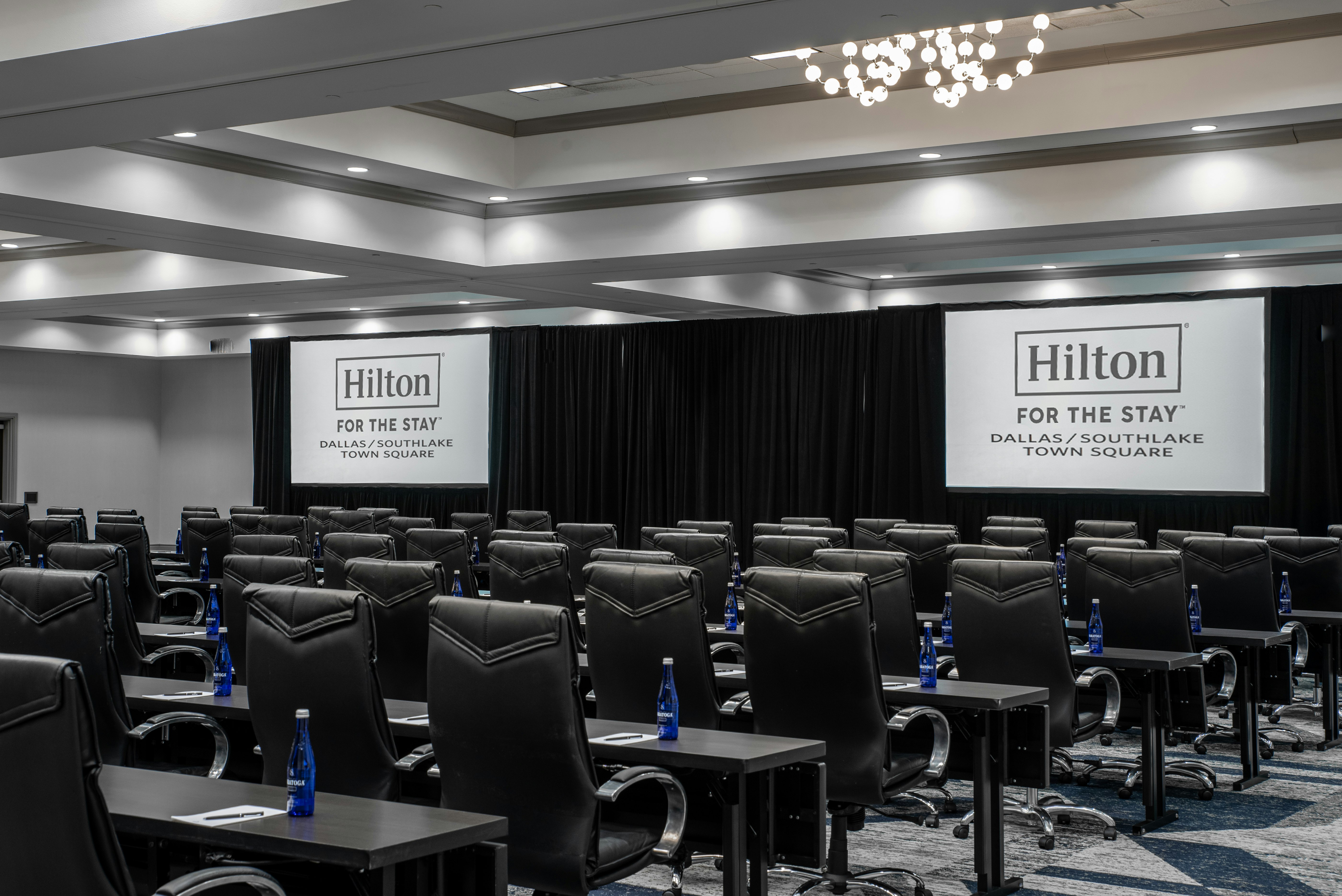HILTON DALLAS-SOUTHLAKE TOWN SQUARE 82/95