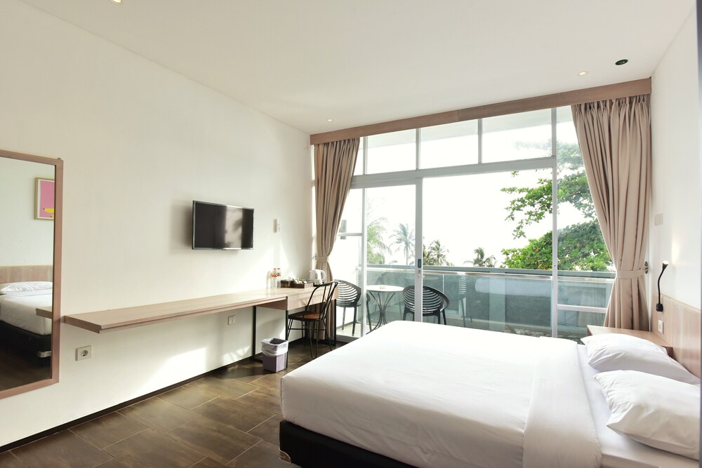Negla Beach Villa by ZUZU 10/50