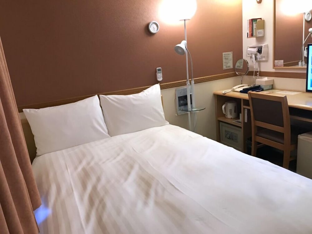 Toyoko Inn Soka Eki Nishi Guchi 11/60