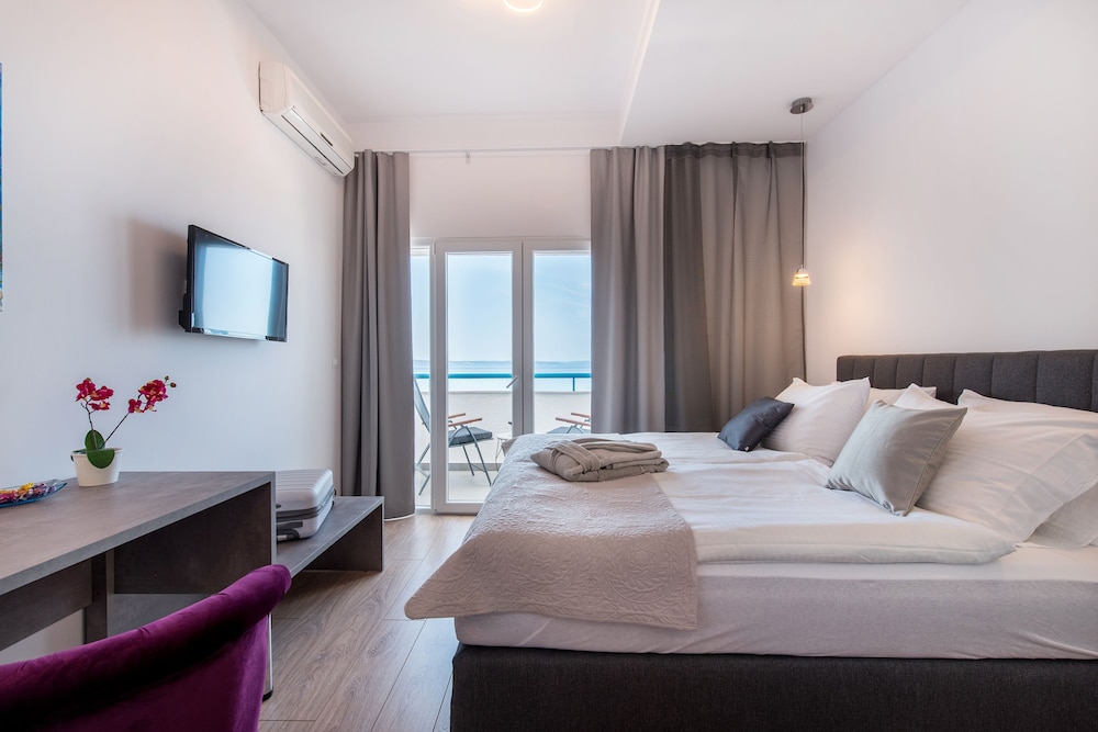 VILLA ZANIC 15/50