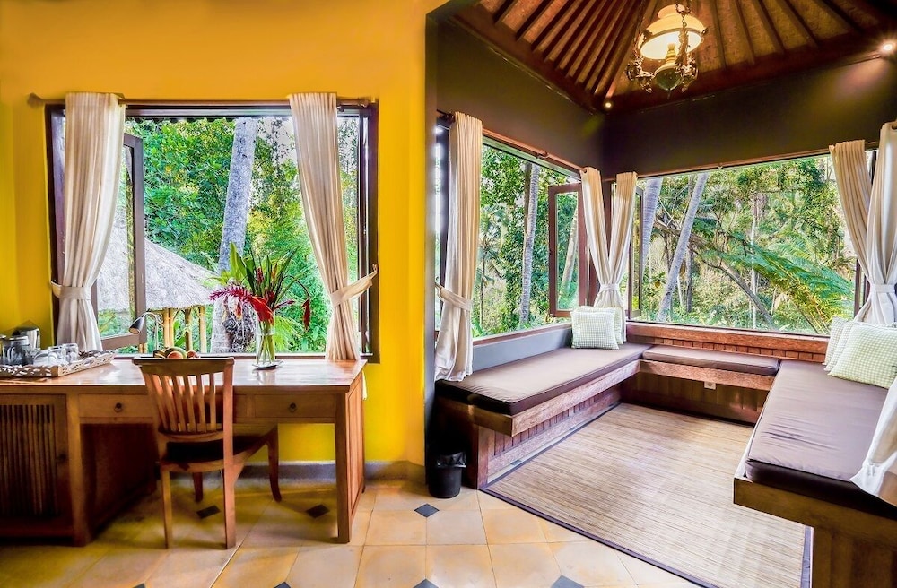 Villa Beji Indah 25/50