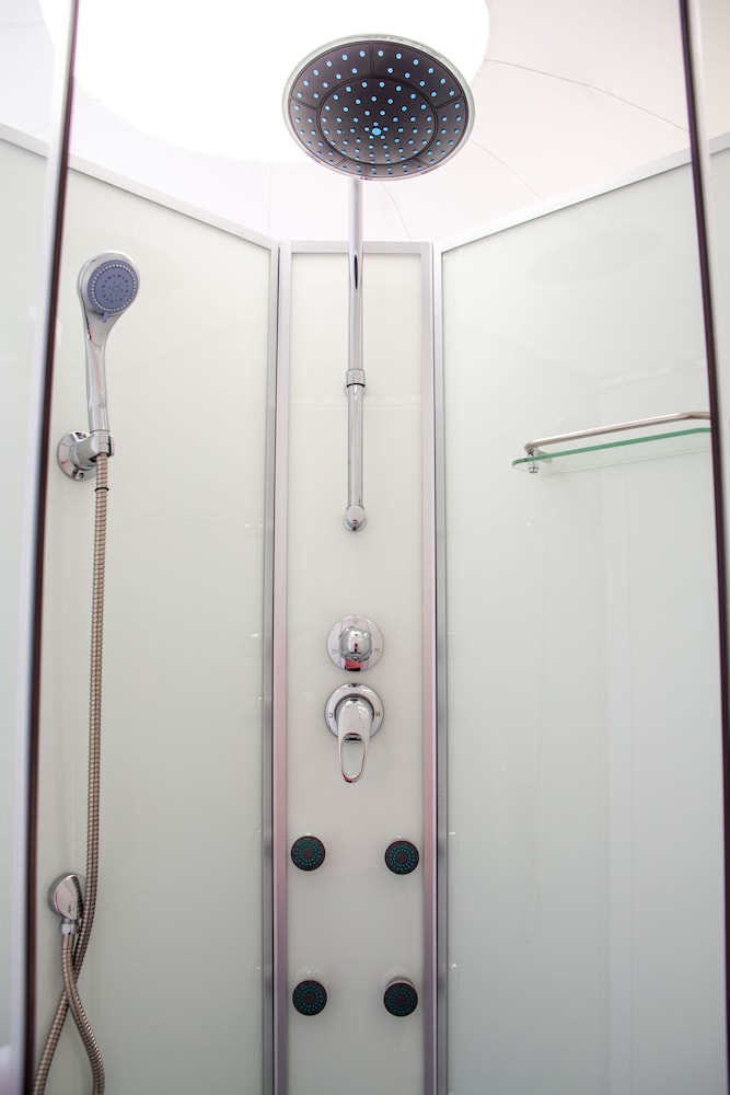 Petra Bubble Luxotel 7/32