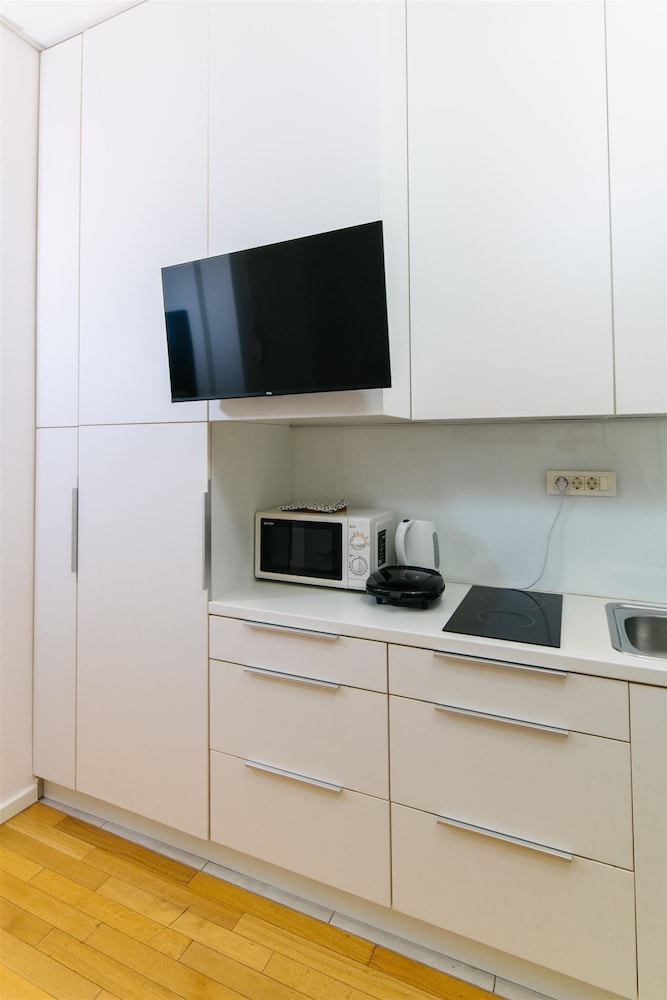 Tia Apartments And Rooms 7/55