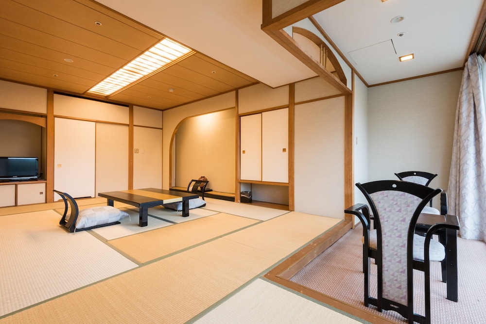 Oedo-Onsen-Monogatari Ito Hotel New Okabe 38/56