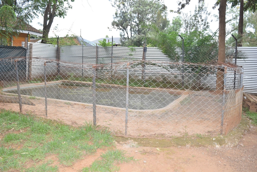 Mountainview Backpackers Kisumu 24/32
