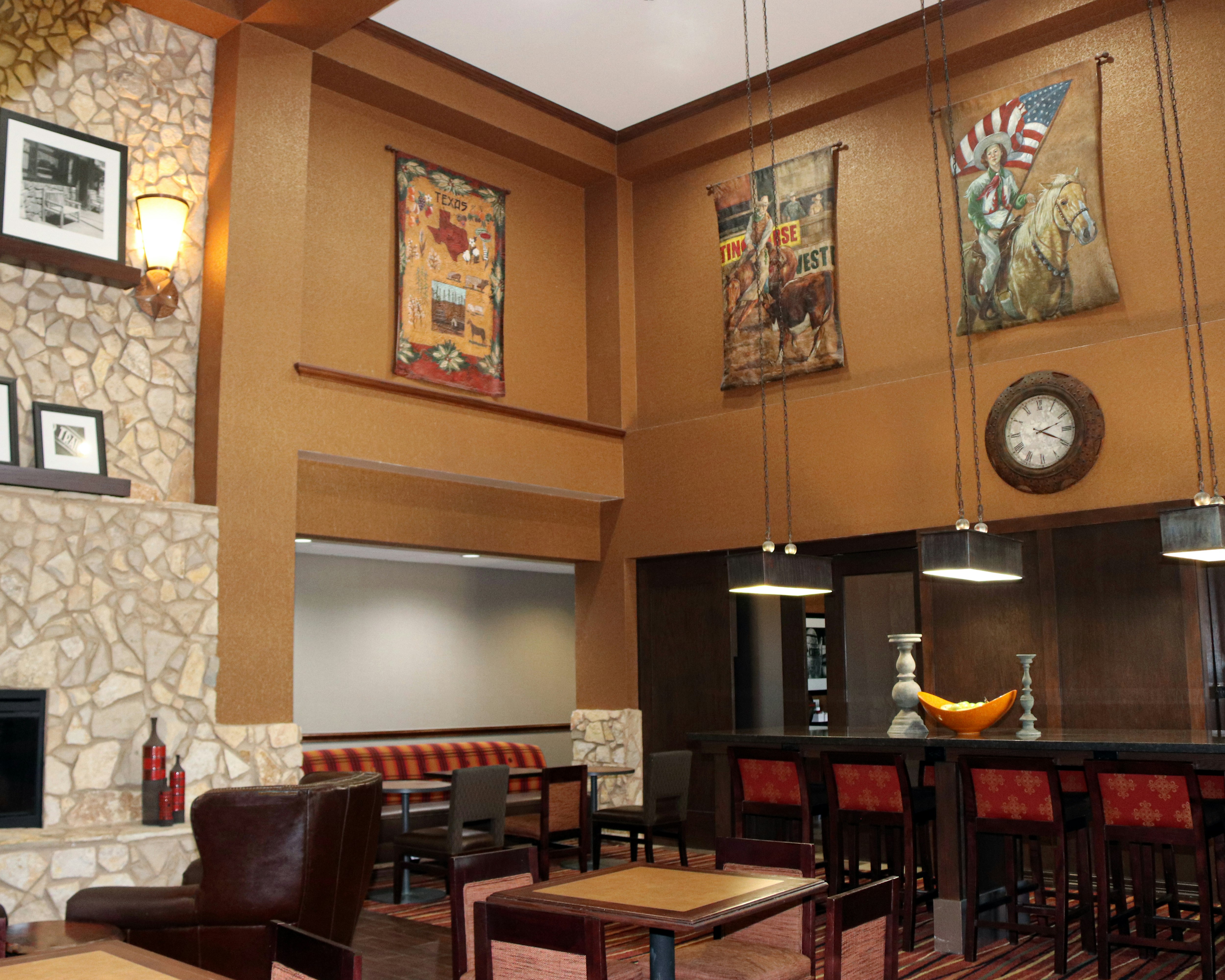 Hampton Inn And Suites Stephenville 32/40