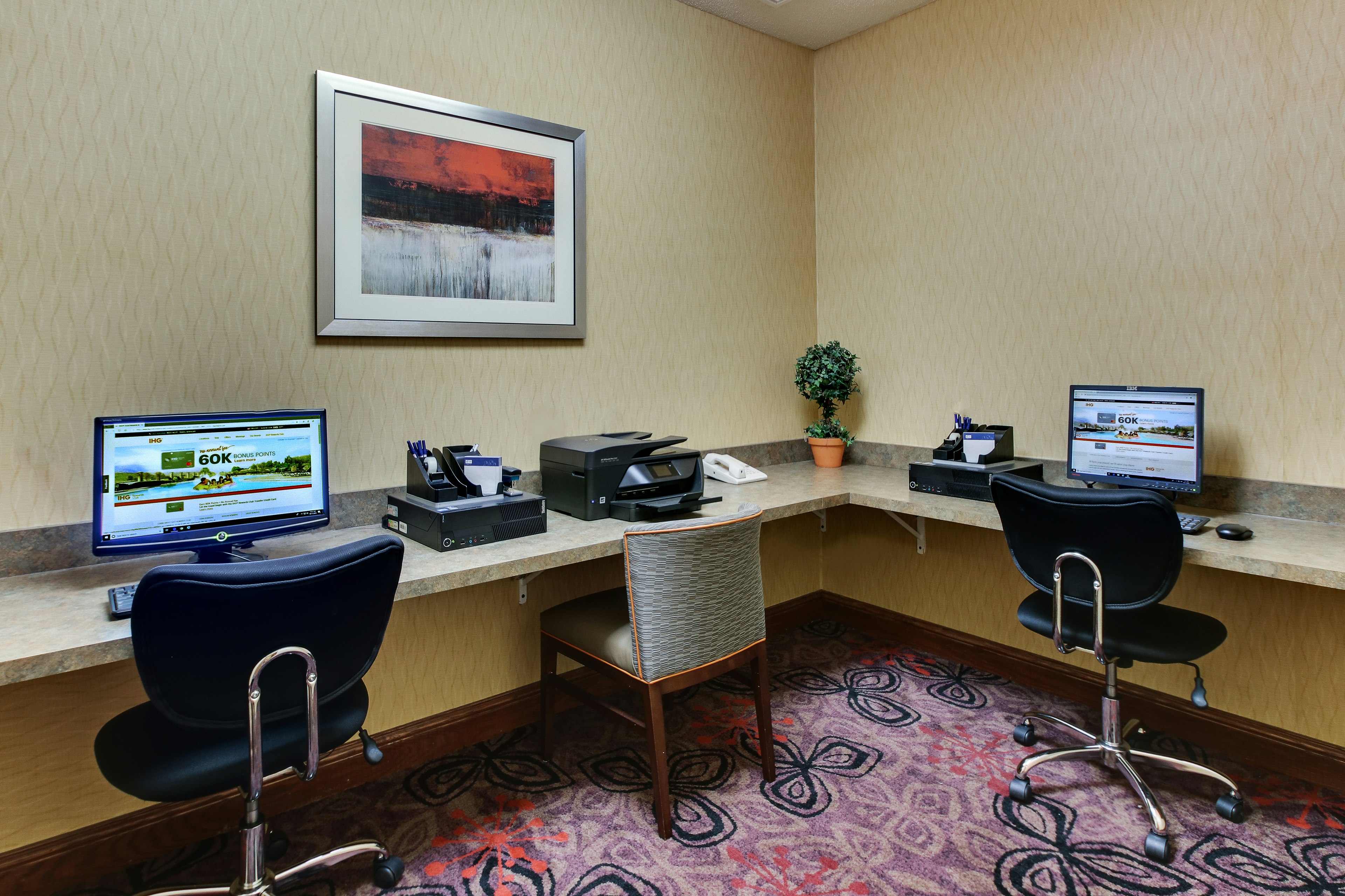 Holiday Inn Express Hotel And Suites Lancaster Lititz 61/73