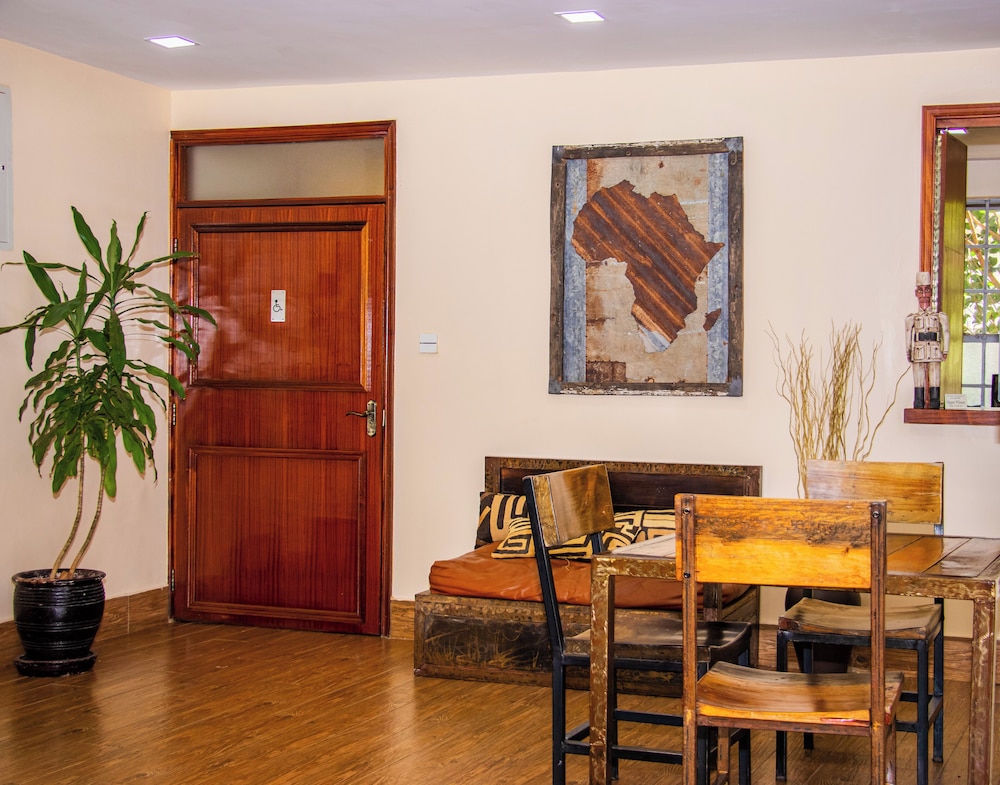 Acacia Tree Lodge 9/44