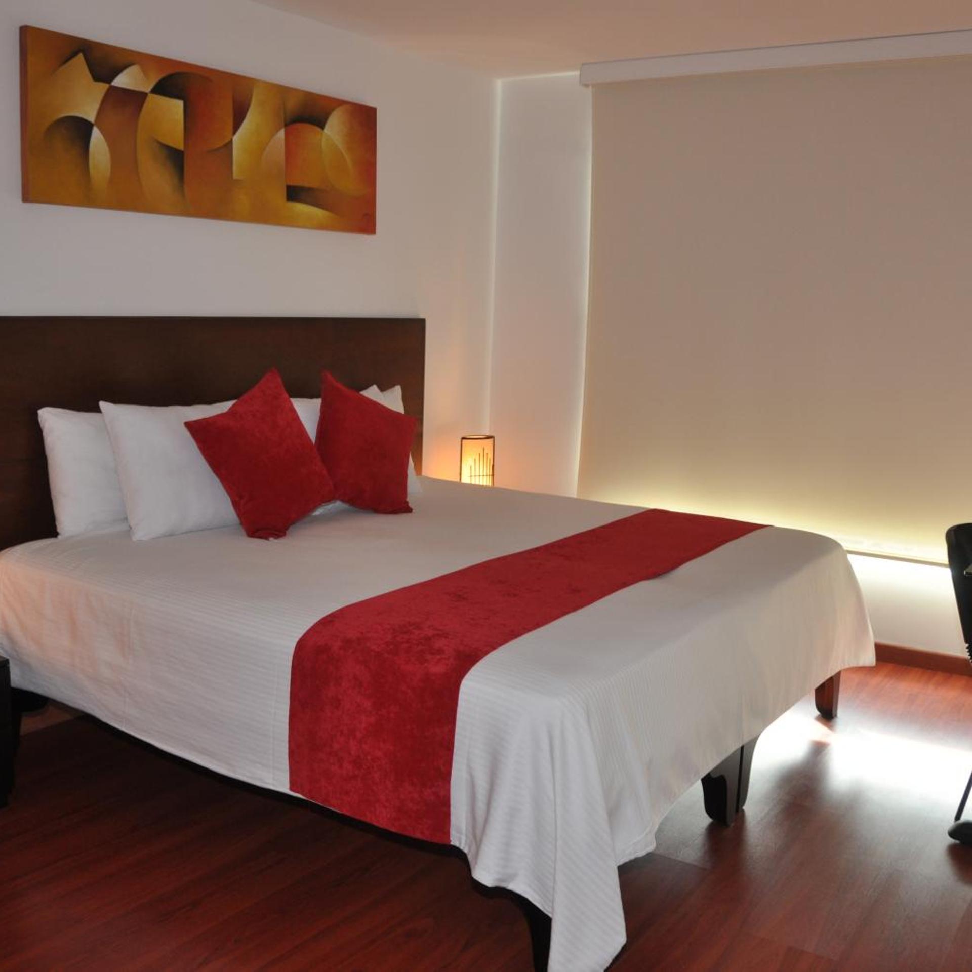 Apartasuites Plaza Modelia 9/40