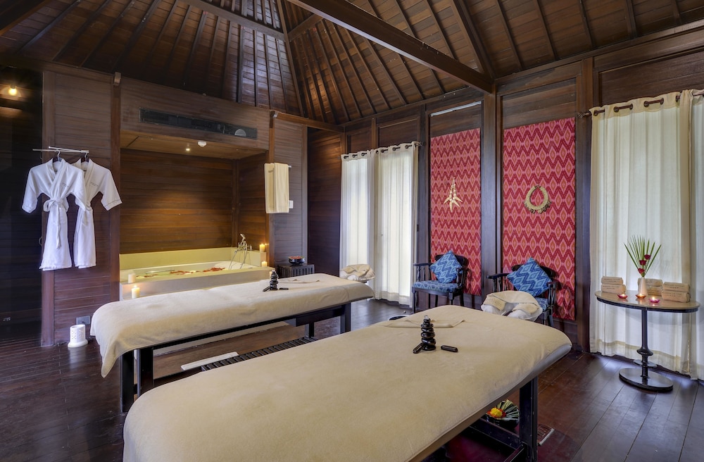 Novotel Goa Resort And Spa 36/77