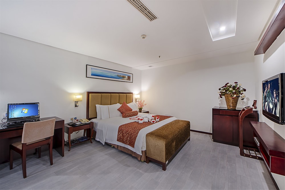 Haikou Baofa Shengyi Hotel 6/27