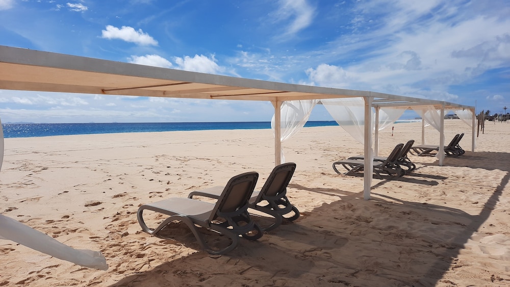 Halos Casa Resort 38/50