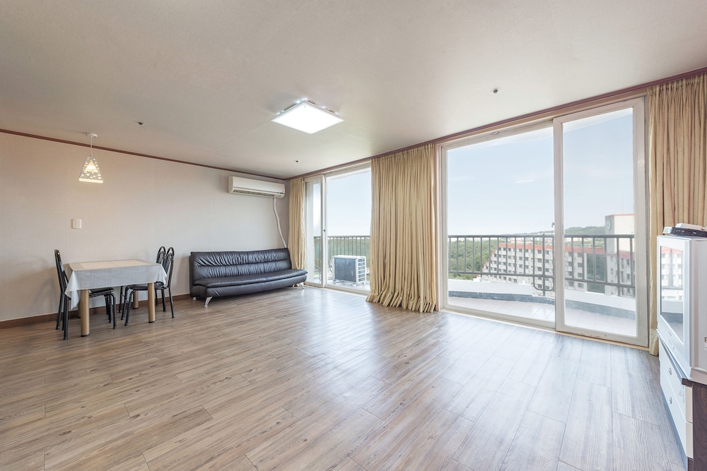 Hyundai Soo Resort Sokcho 27/47