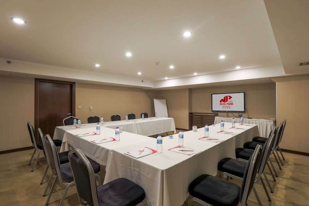 Niza Park Hotel 50/55
