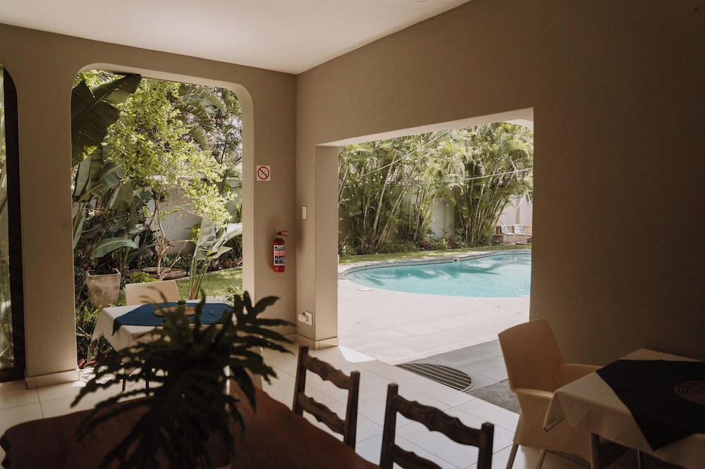 Caza Beach Guesthouse 18/50