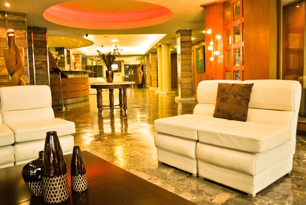 Hotel Mayoral 40/61