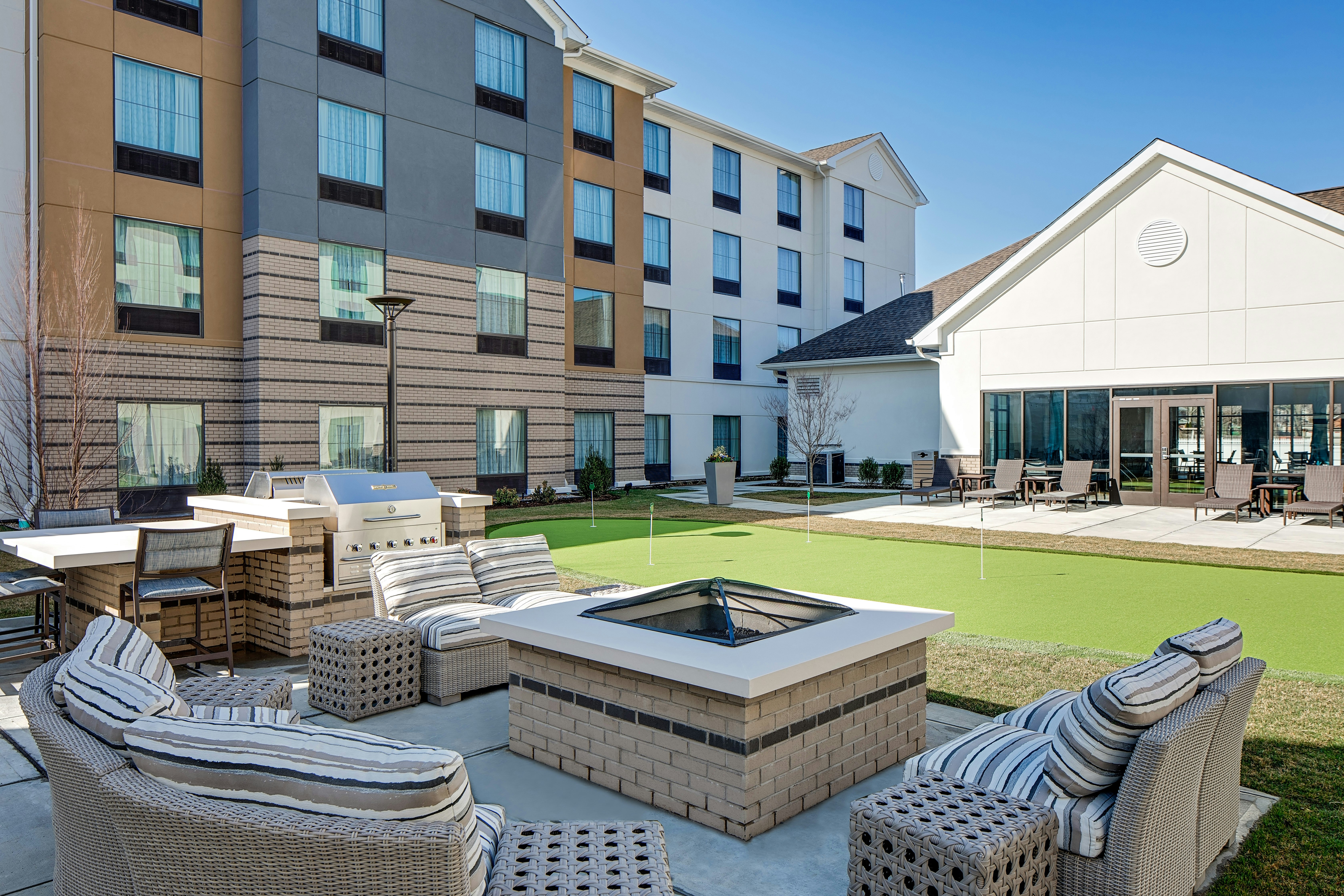 Homewood Suites By Hilton Ronkonkoma 34/34