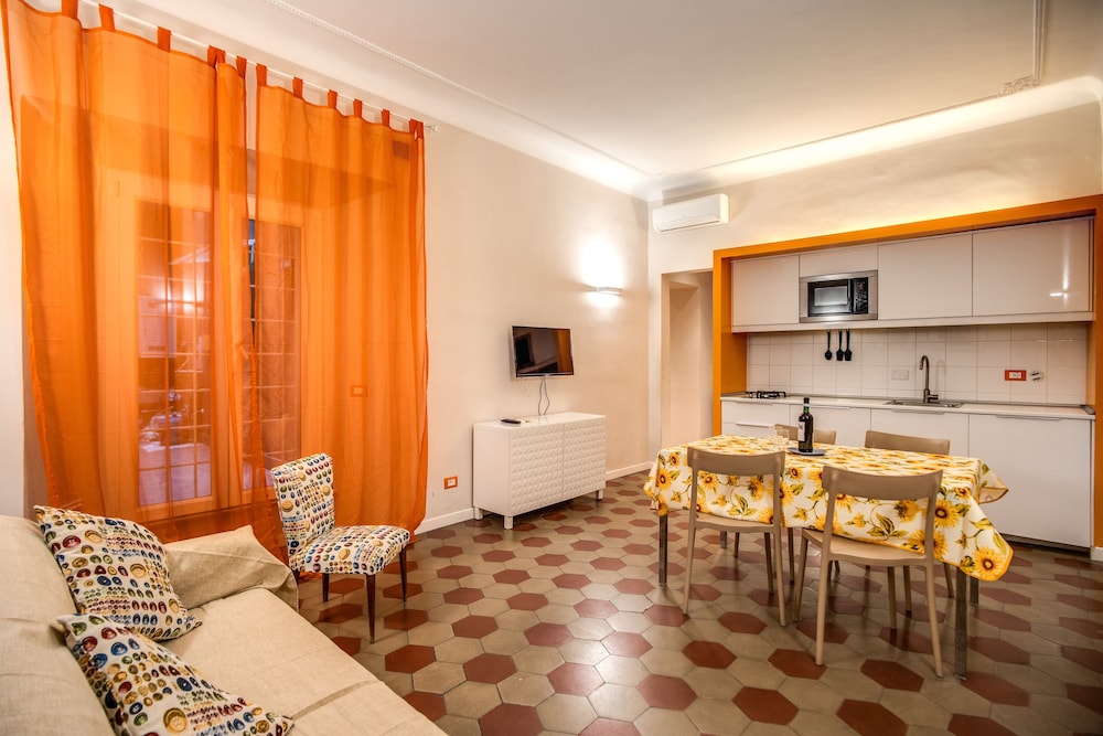 Apartments Rione Trastevere XIII 7/13
