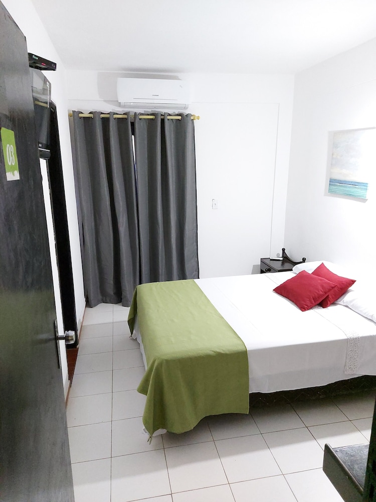COSTANERA HOSTEL ASUNCION 35/53