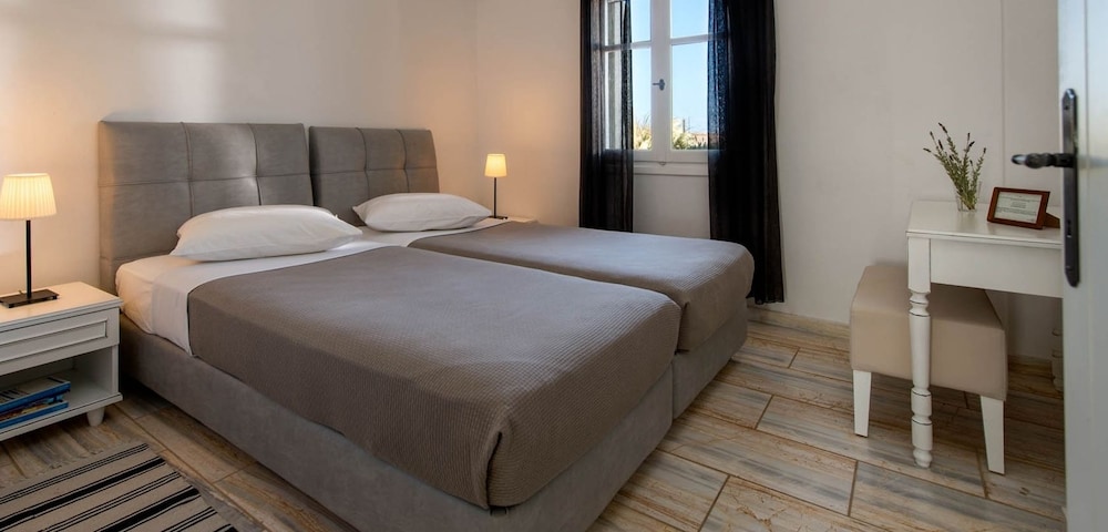STAGONES LUXURY VILLAS 11/50