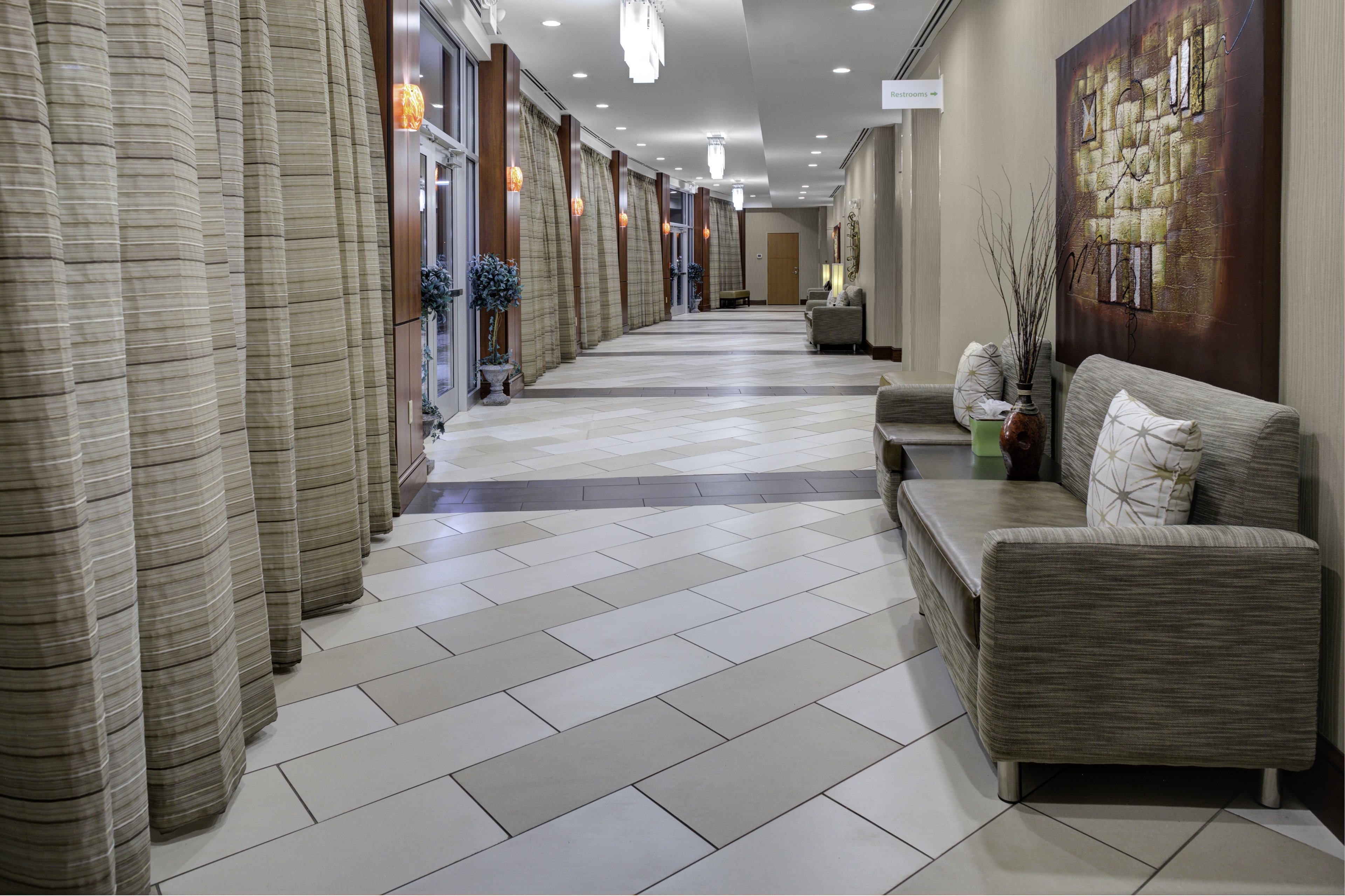 Holiday Inn Hotel & Suites Lima 9/47