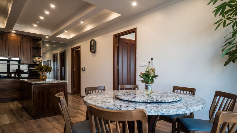 Irest Apartment 55/62