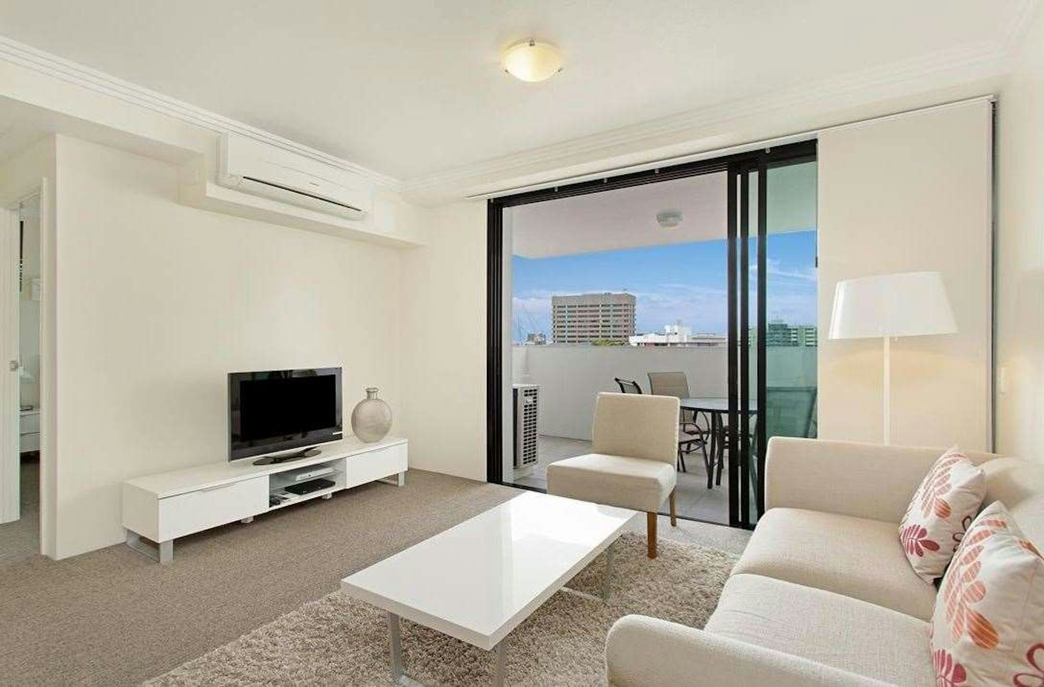 Republic Apartments 4/10