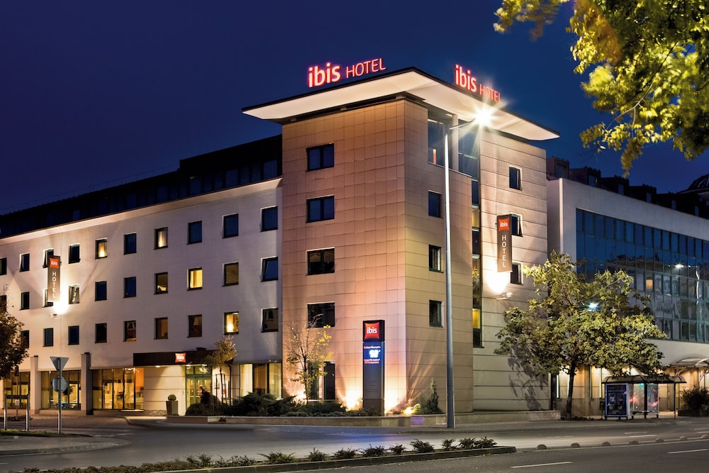 IBIS GYOR 4/48