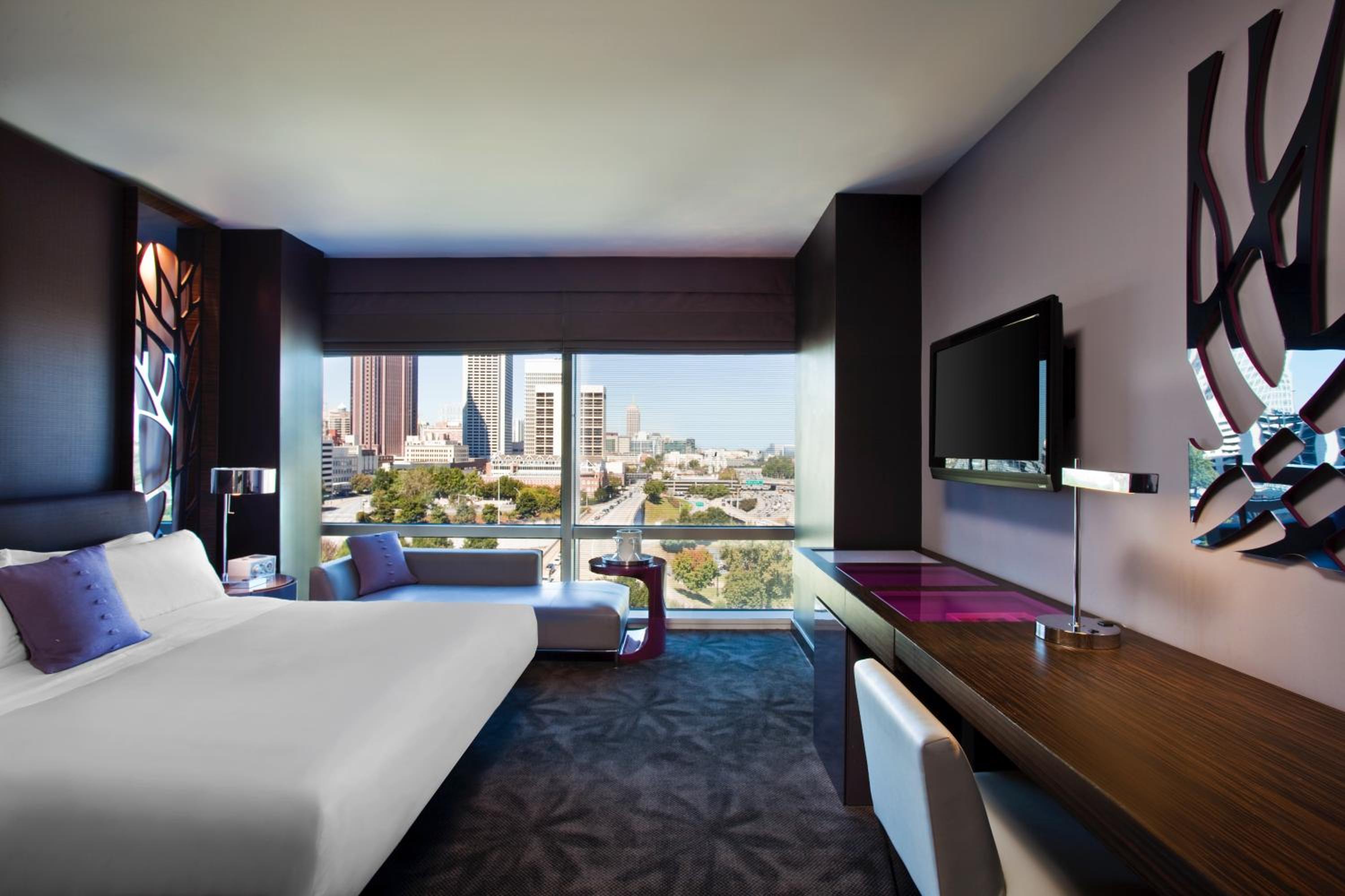 Wonderful, Guest Room, King Bed، W Atlanta Downtown 2/5