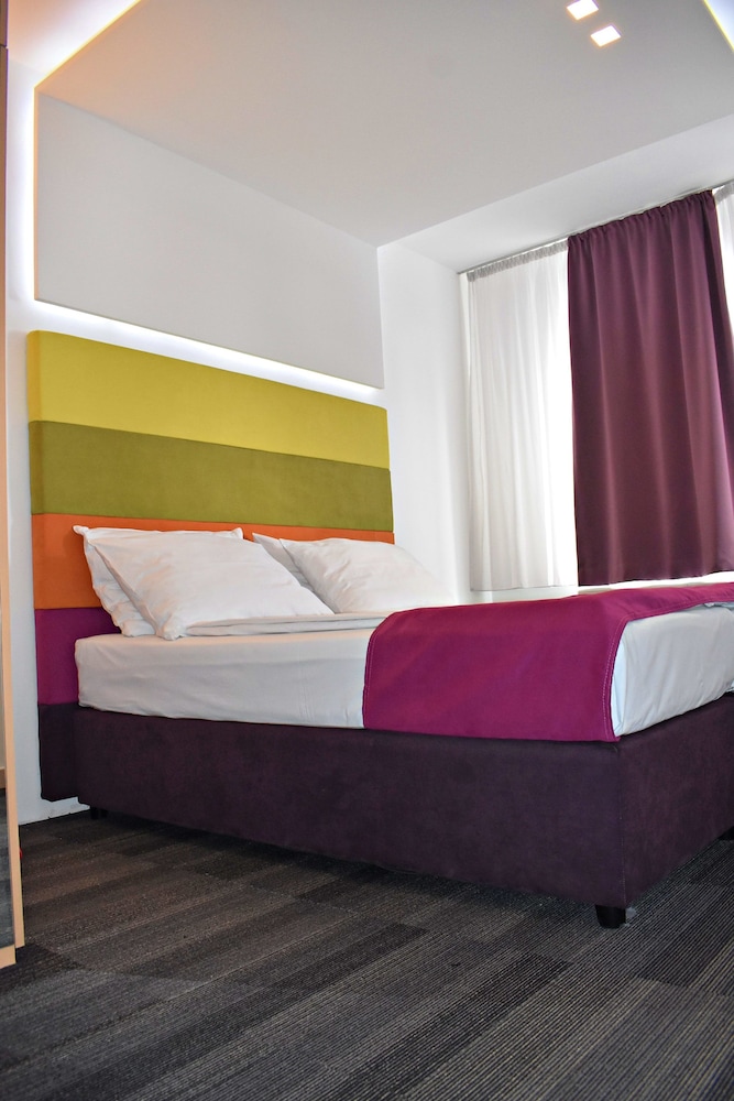Hotel Hecco Sarajevo 22/71