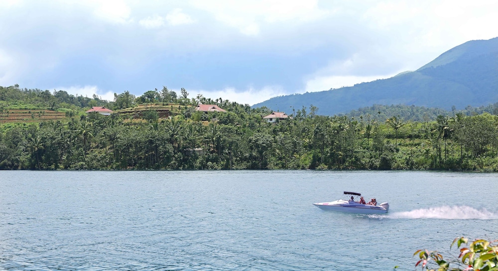 Arayal Resorts: A Unit of Sharoy Resort 34/49