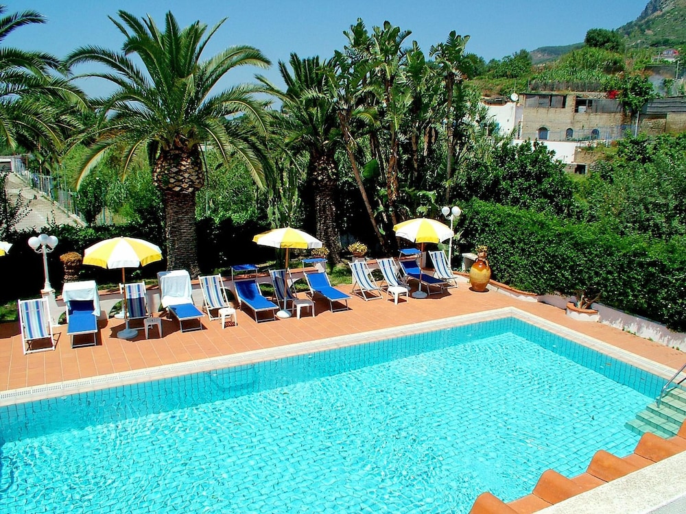 HOTEL PARK CALITTO 41/48