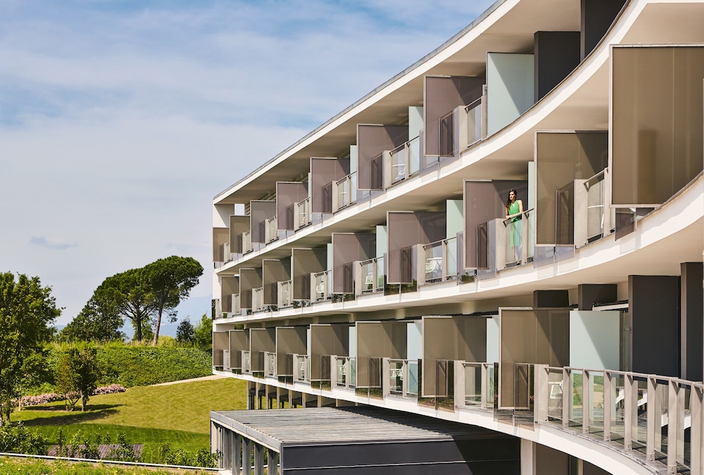 Camiral Golf & Wellness - Leading Hotel of the World 2/79