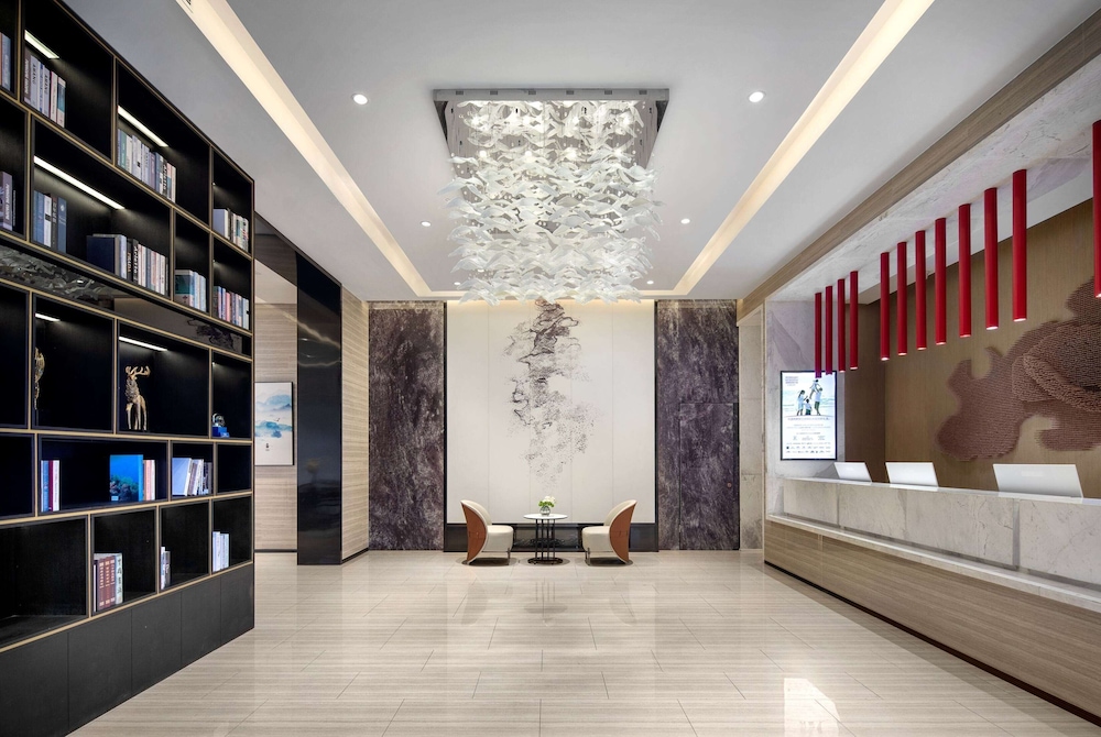 Ramada Encore by Wyndham Kunming Guandu 7/35