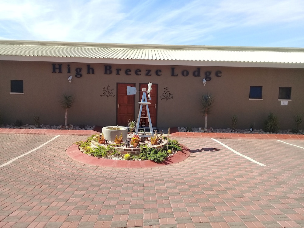 High Breeze Lodge 14/16