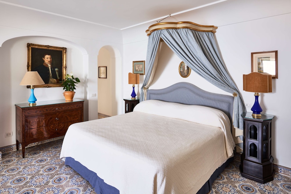1 BEDROOM, SUITE, SEA VIEW