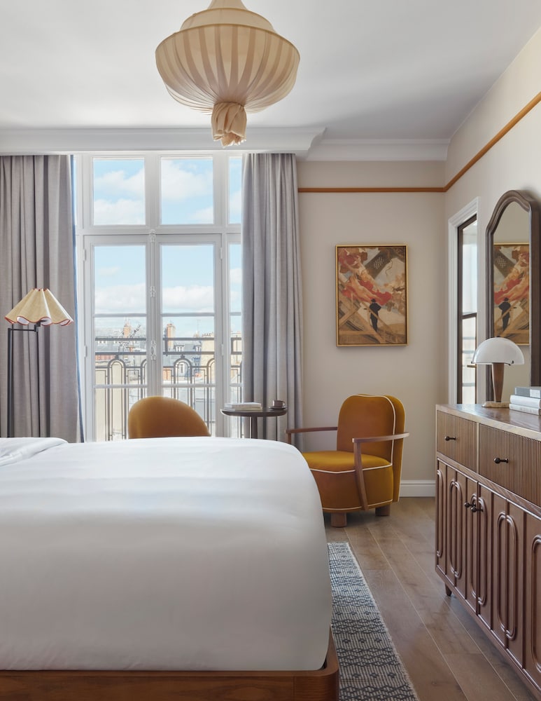 Miiro Le Grand Hôtel Cayre 16/50