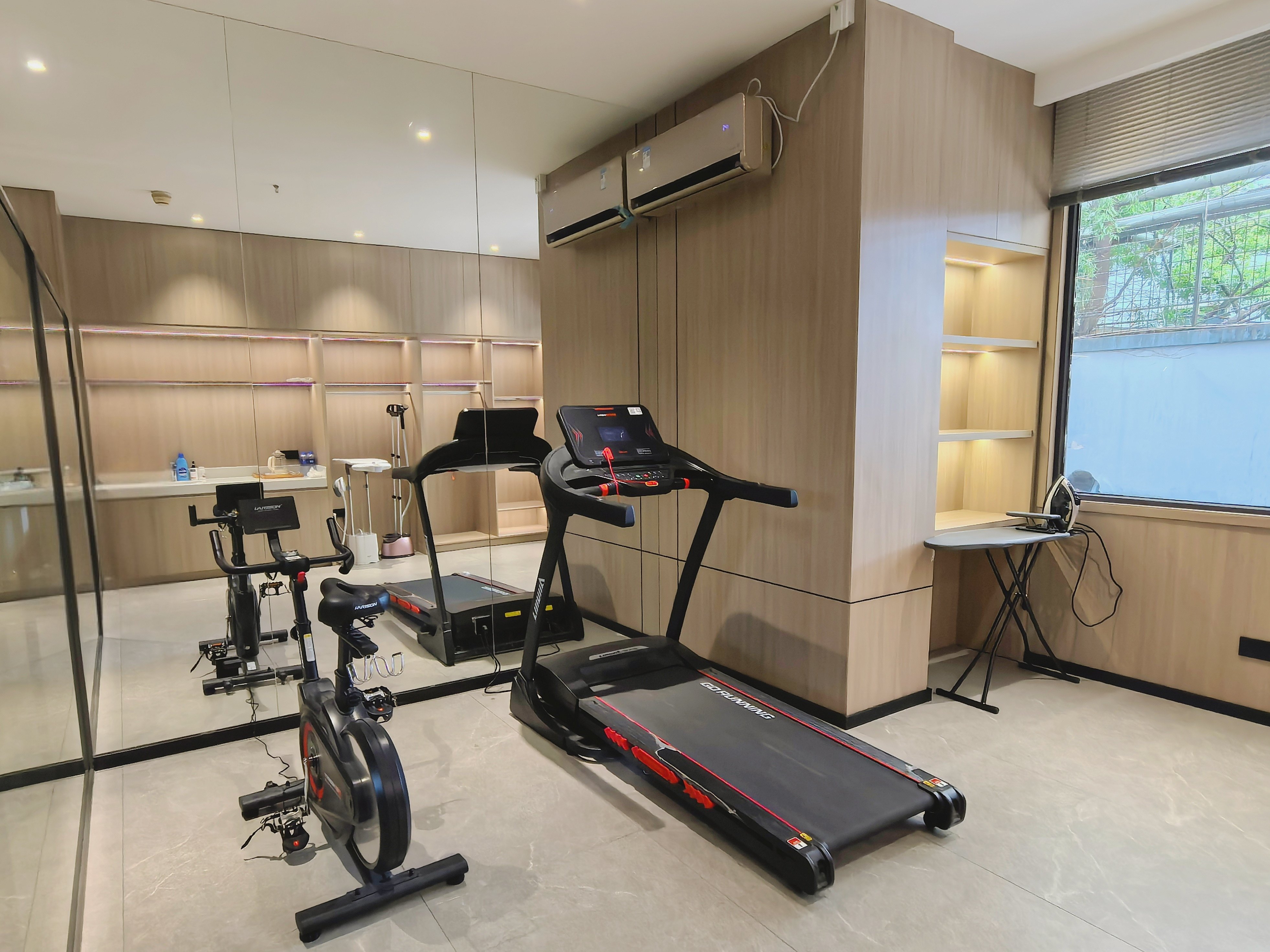 Holiday Inn Express Shanghai Putuo 22/50