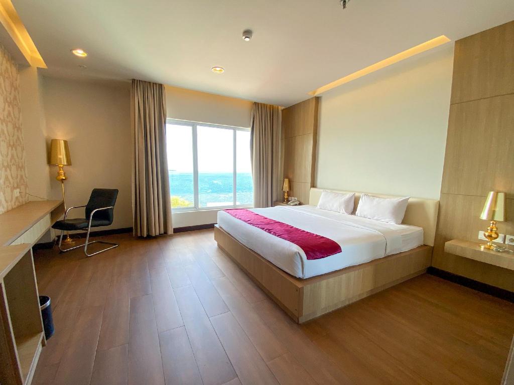 Sutanraja Amurang Hotel 9/19