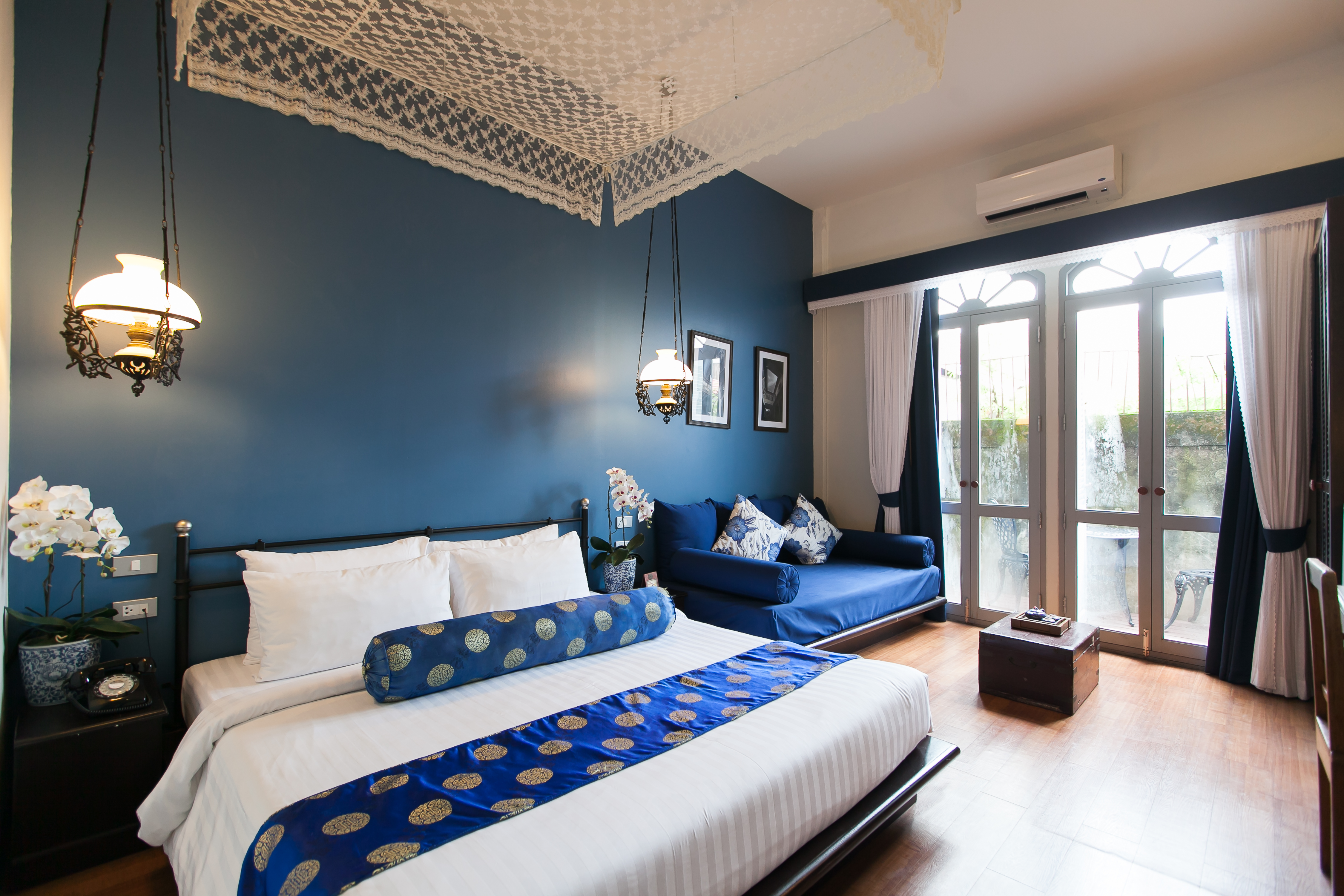 The Level, Junior Suite