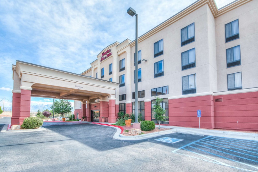 Hampton Inn and Suites Las Cruces I-25 2/38