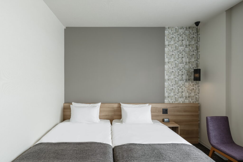 Hollywood Twin Room