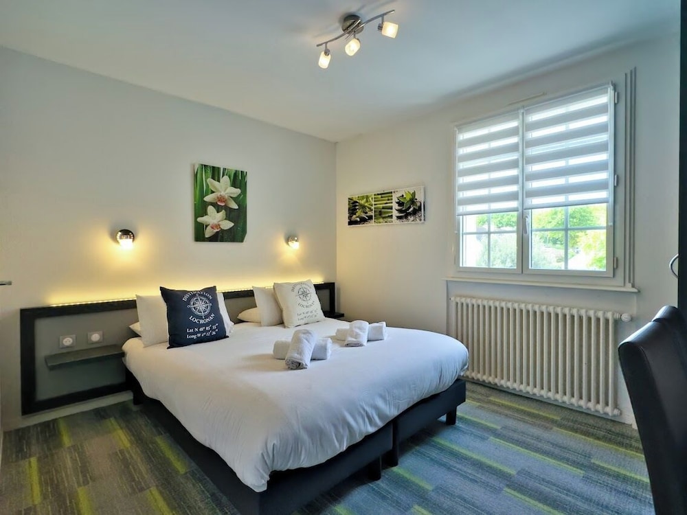 HOTEL LE PRIEURE 3/20