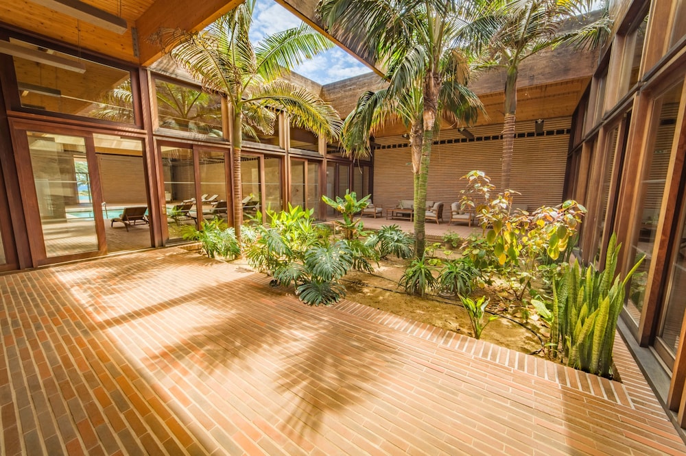 Porto Santo Hotel And Spa 5/52