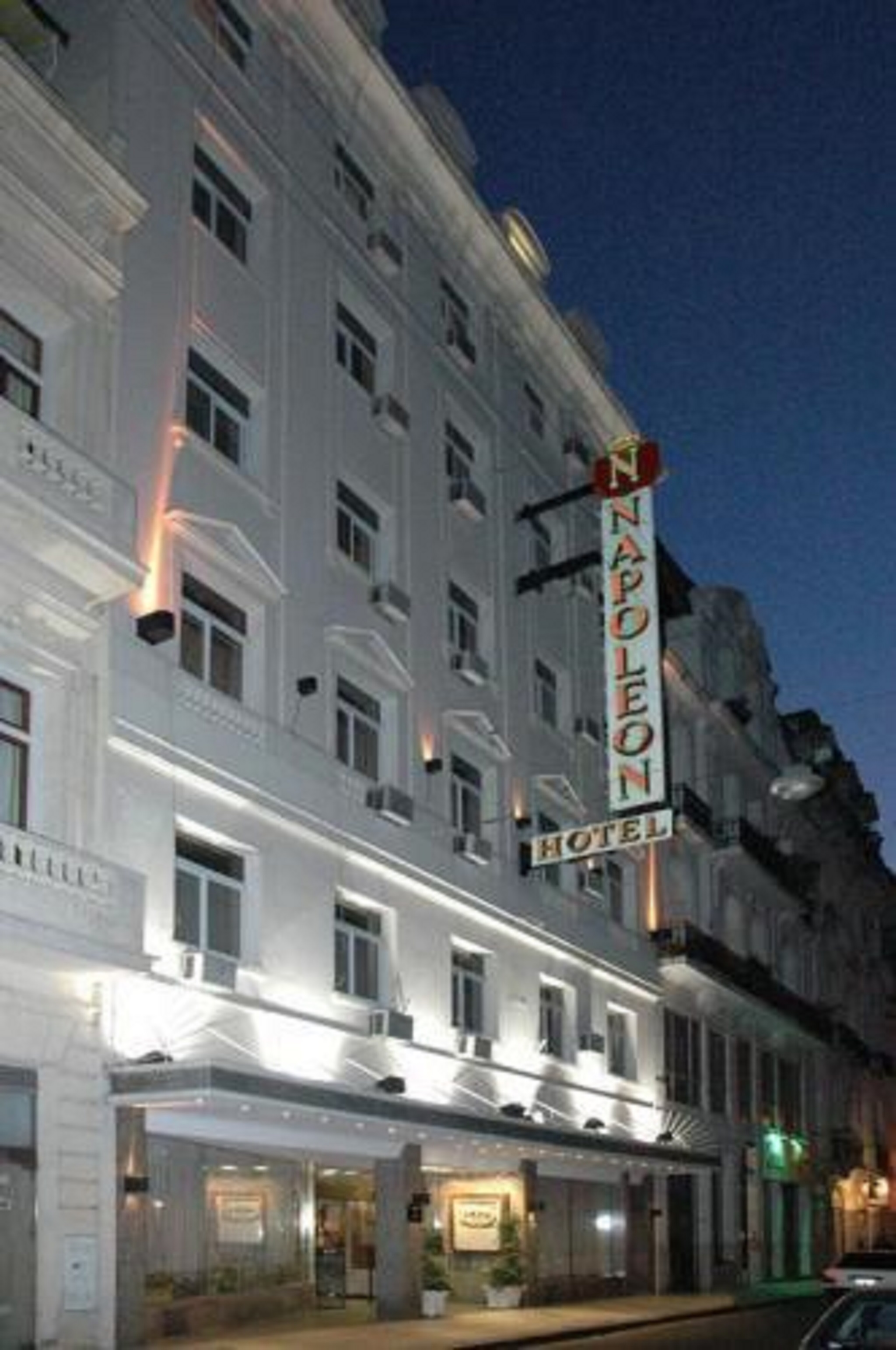 Hotel Napoleon 2/30