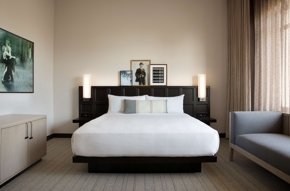 Room at The Clift Royal Sonesta San Francisco, SAN FRANCISCO - CA