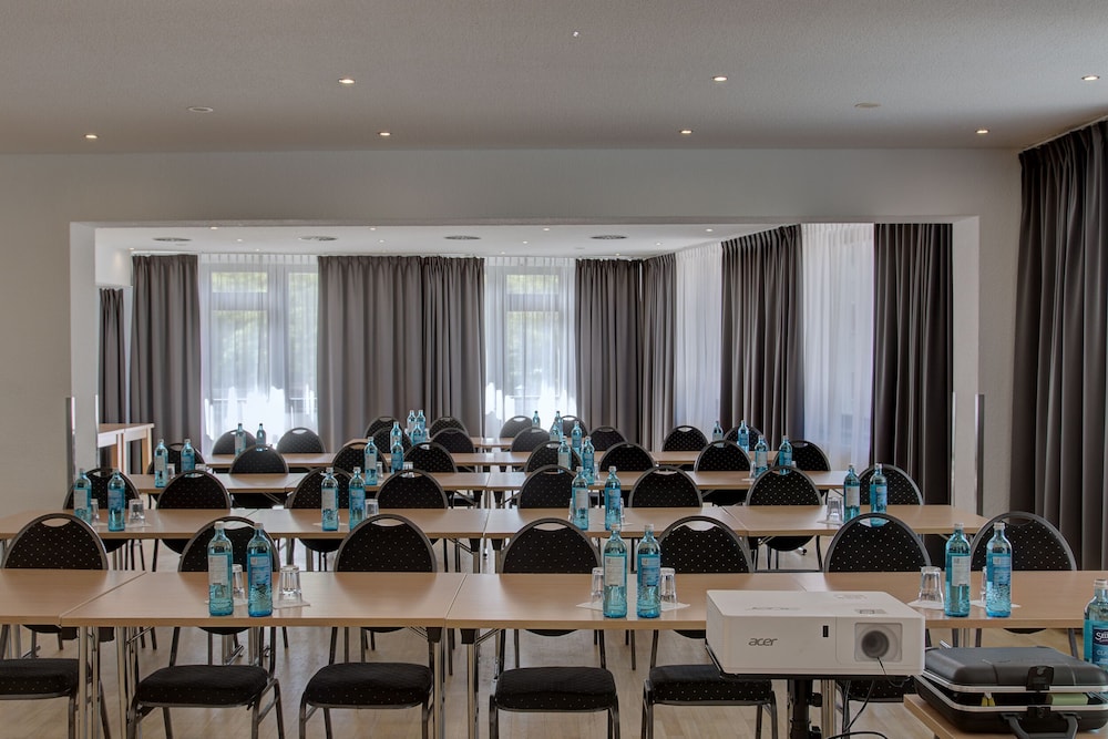 Waldhotel Wandlitz 46/57