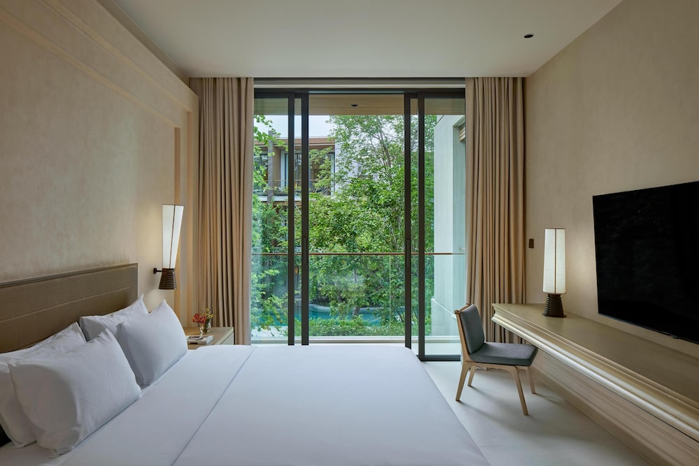 THE BARAI HUA HIN - The Unbound Collection by Hyatt 8/50