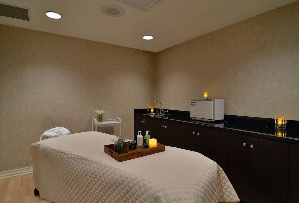 Loews New Orleans Hotel 41/72